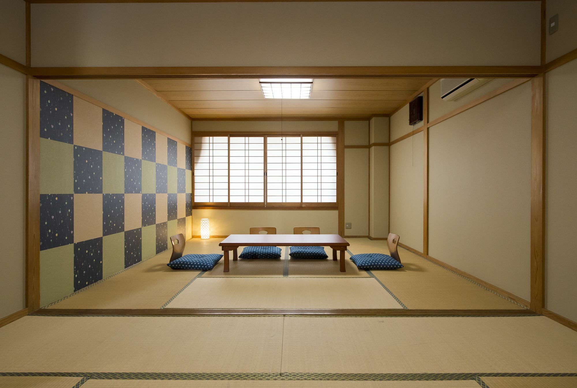 Green House Hiroshima Exterior photo